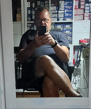 Rubensdame ab 60 mit guter Freundin gesucht....