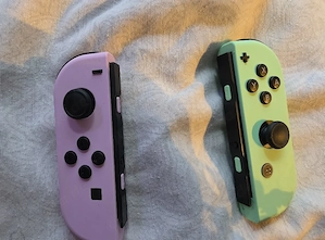 Nintendo Switch Oled weiß inkl. 2 spielen und 2 Joy Cons 