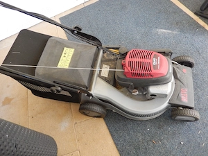 Honda 5,5PS Rasenmäher komplett mit Antrieb u Leichtstarter