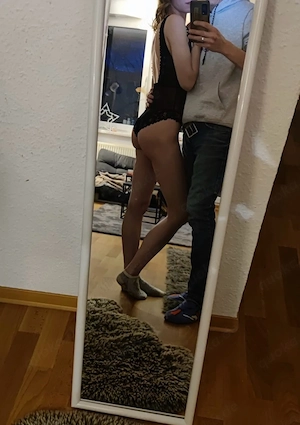 Wir suchen ein Paar oder eine sie für ein Treffen 
