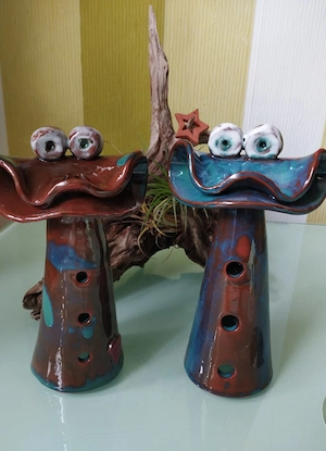Zaunhocker aus Keramik
