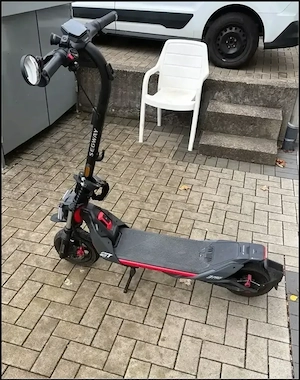 Segway Ninebot ZT3 Pro guter Zustand 
