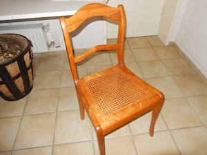 Stuhl Apfelbaum Vollholz Esszimmer Schlafzimmer bester Zustand