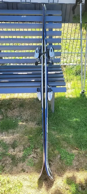Ski im sehr guten Zustand  Bild 4