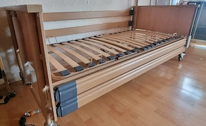 elektrisches Pflegebett Burmeistet- Dali zi verkaufen 