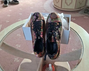 Damenschuhe