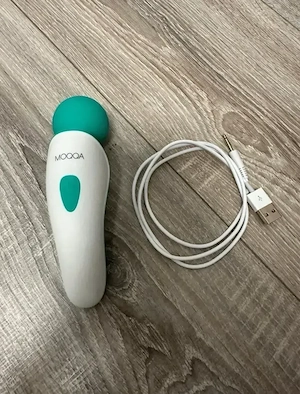 AMORELIE Mokka Massagestab   neuwertig, nur 1x getestet