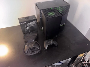 Xbox Series X mit Xbox Elite Controller 2