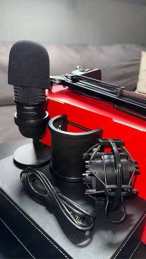 HyperX SoloCast Mikrofon Set mit Arm, Shock Mount & Zubehör Bild 2