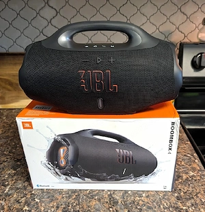 Jbl Boombox 4 wie neu 