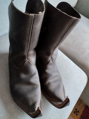 Mittelalter-Lederstiefel  günstig zu Abgabe wie neu.