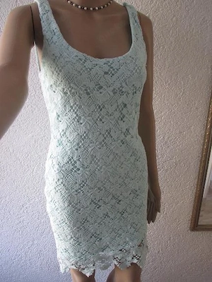 NEUw Blumen Blüten Flower Häckel Bodycon Träger Mini KLEID ZARA TRAFALUC 34-36 XS-S mint lind grün