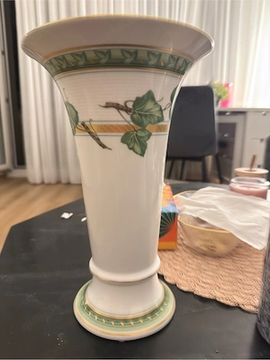 Kaiser Porzellan Vase  Pergola  - Design Nossek - Goldrand & Efeudekor - Top Zustand