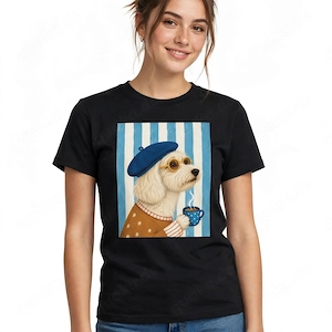 Cozy French Coffee Dog Damen T-Shirt - Pariser Hund mit Baskenmütze und Kaffee