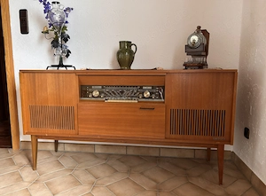 Musikschrank Loewe Opta "Juwel Stereo"