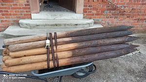 Weinbergs-   Zaun-  Pfahl  Pfosten aus Holz