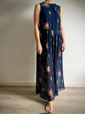 OASIS Maxikleid Gr. 36   UK 10   Plissee   Blumenprint