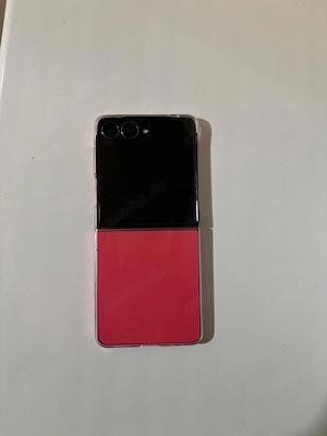 Samsung Galaxy Z Flip 7 256GB 