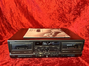 Technics RS-TR575 High-End Doppel Cassette Tape Deck.