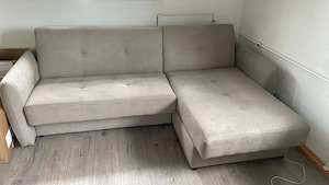 Beiges Ecksofa mit Mikrofaser-Bezug