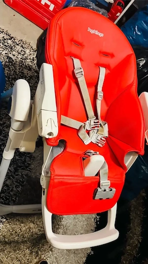 Peg Perego Hochstuhl rot - klappbar & platzsparend