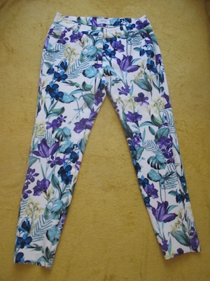 NEUw Karibik Blumen Blüten Blätter Flower Power Hose CARTOON 36-38 S crem  beige blau grün lila gelb
