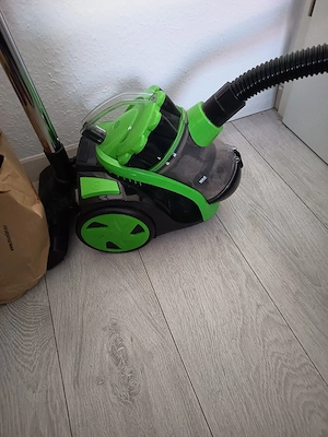 Staubsauger ohne Beutel 