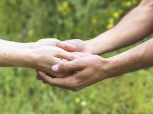 Helfende Hand und Alltagsheldin gesucht