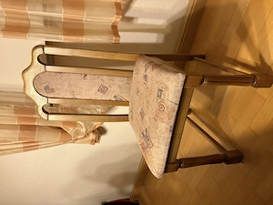 6 rustikale Eichenholz Stühle, Esszimmer, Retro, Polsterbezug
