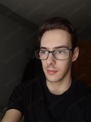 Junger Mann sucht dominante Frau
