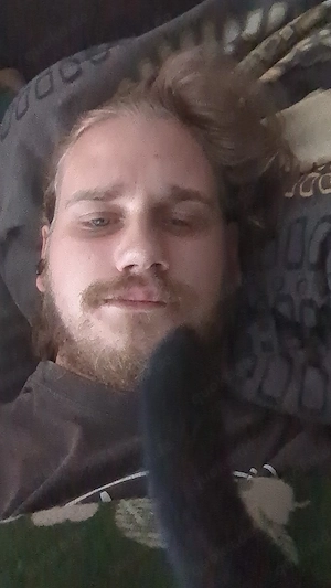 Hrllo, looking for some fun