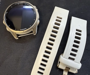 Garmin Fenix 8 43mm AMOLED