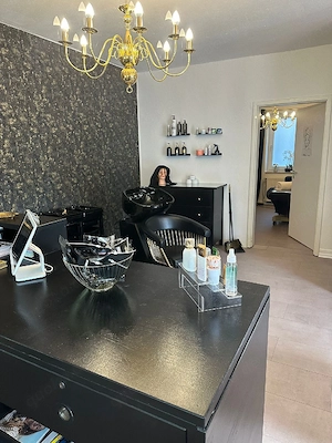 Exklusiver Friseur- & Kosmetiksalon in Lübeck