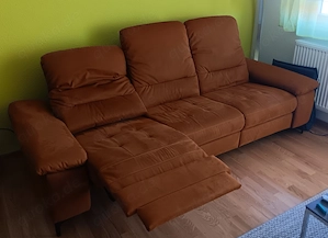 3-Sitzer-Wohnlandschaft, Fleckenschutz, 2Jahre, so gut wie neu mit einem motorisierten Relexsessel Bild 3
