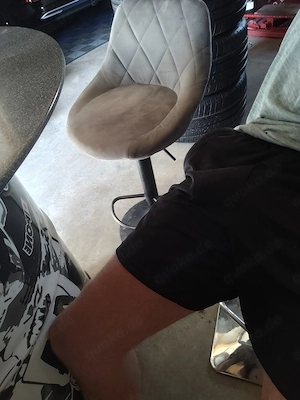 Mein linker, linker Platz ist frei.....