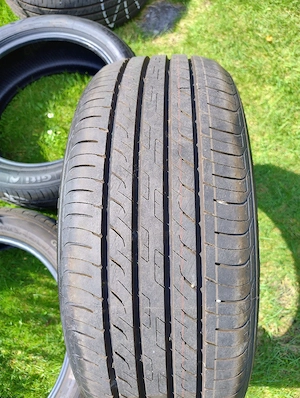 4x Sommerreifen 215 50R18 neu