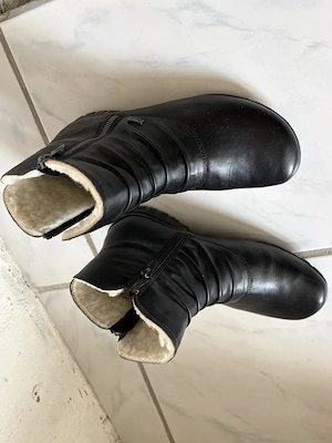 Damen-Stiefeletten von Rieker schwarz