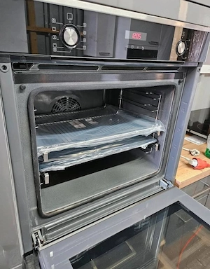 Nobilia küche, mit hochwertigen Bosch Elektrogeräte 