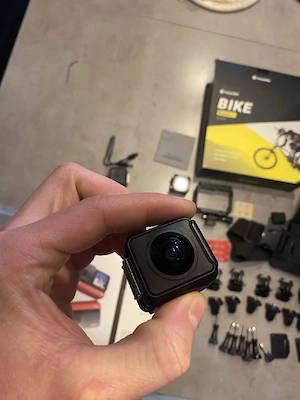 Insta360 One R Twin Edition mit Fahrradtasche, exzellenter Zustand Bild 2