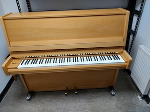 Klavier Grotian-Steinweg, Buche natur