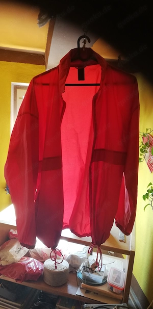Ich,(52), attraktiv und mit Faible für Nylon, sucht eine Frau für mal was Aussergewöhnliches 