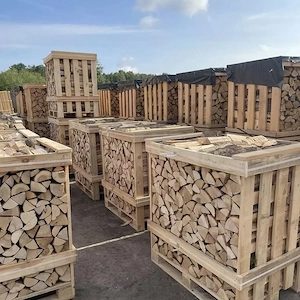  Premium Brennholz   Hartholz & Weichholz  Deutschlandweite Lieferung | Ofenfertig |