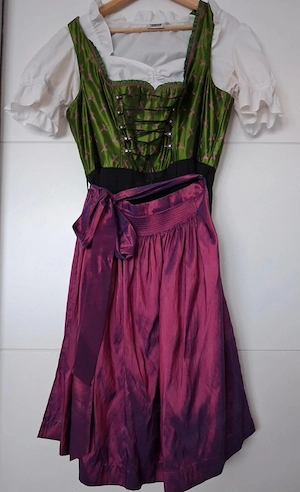 Dirndl aus Trachtenshop Regensburg 