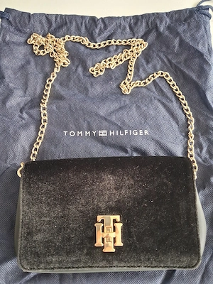 Tommy Hilfiger Handtasche schwarz