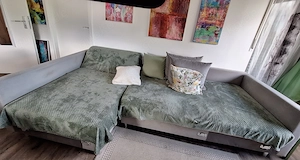 Couch zu verschenken.! Nur Selbstabholer 3. Stock( kein Aufzug 