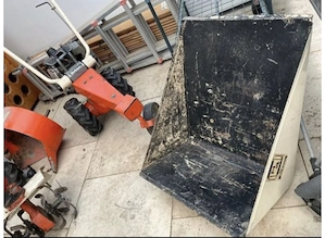 Balkenmäher Hacke Schubkarre Bild 5