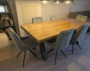 Esstisch mit 6 Stühle 