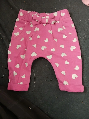 Babyhose.  