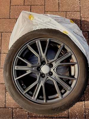 4 x 2DRV WH 34 19 Zoll mit Winterbereifung