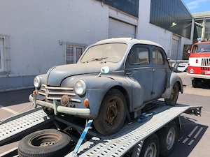 Renault 4CV Oldtimer   Sammlungsfahrzeug Bild 3